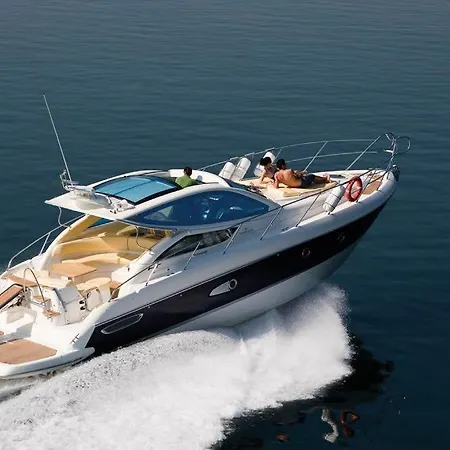 Ionian View Yachts Botel