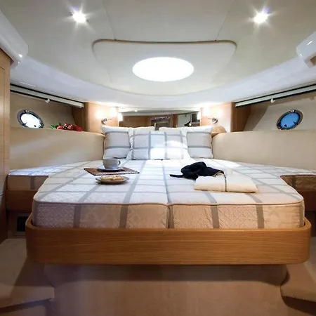 Ionian View Yachts Botel