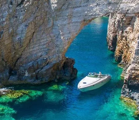 Botel Ionian View Yachts